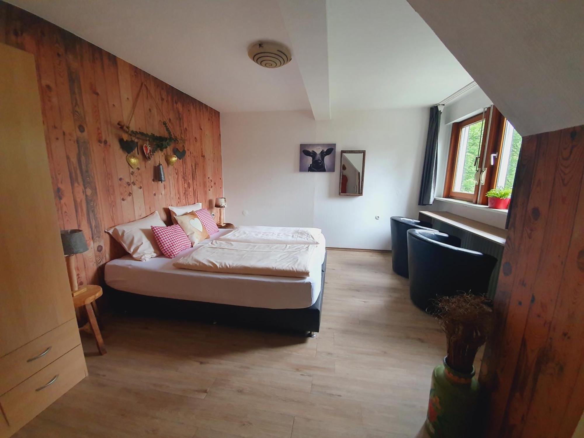 Bed and Breakfast Zur Schmitte Шмалленберг Экстерьер фото