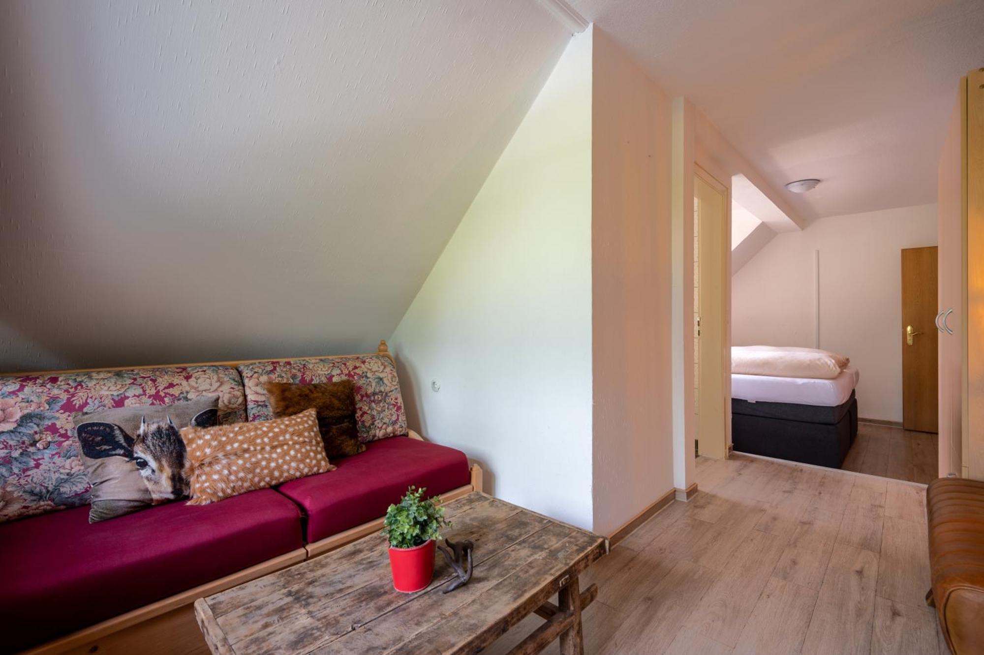 Bed and Breakfast Zur Schmitte Шмалленберг Экстерьер фото